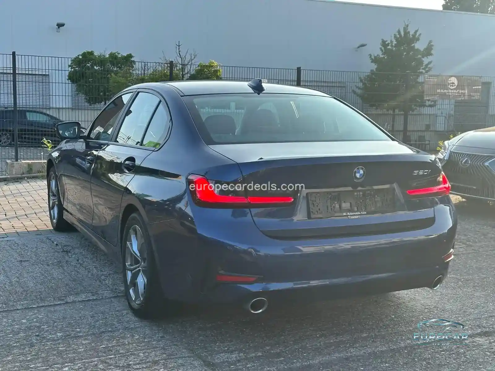 BMW 320