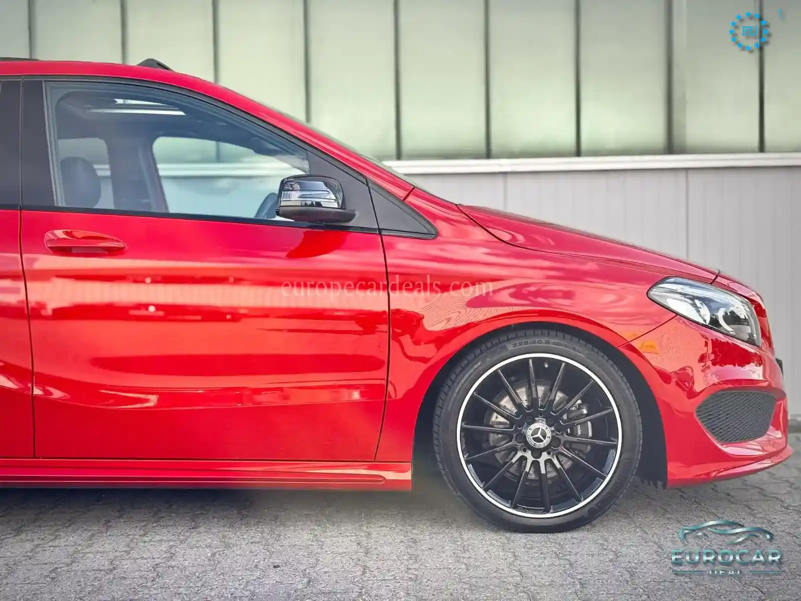 Mercedes-Benz B 200