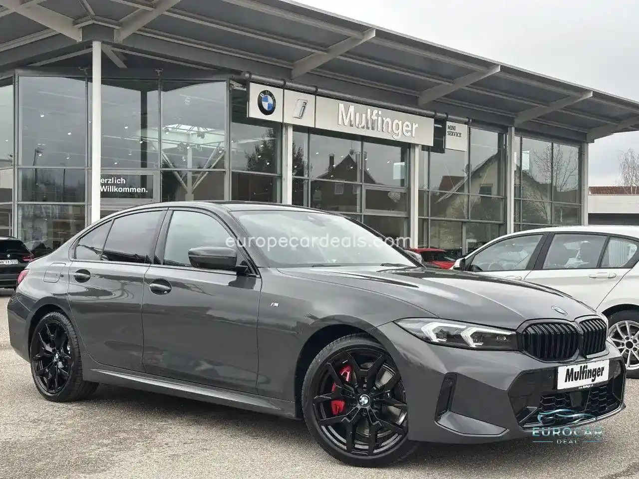 BMW 330