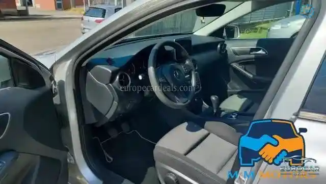 Mercedes-Benz A 160