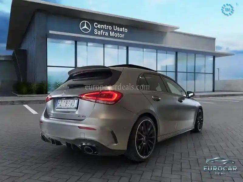 Mercedes-Benz A 35 AMG