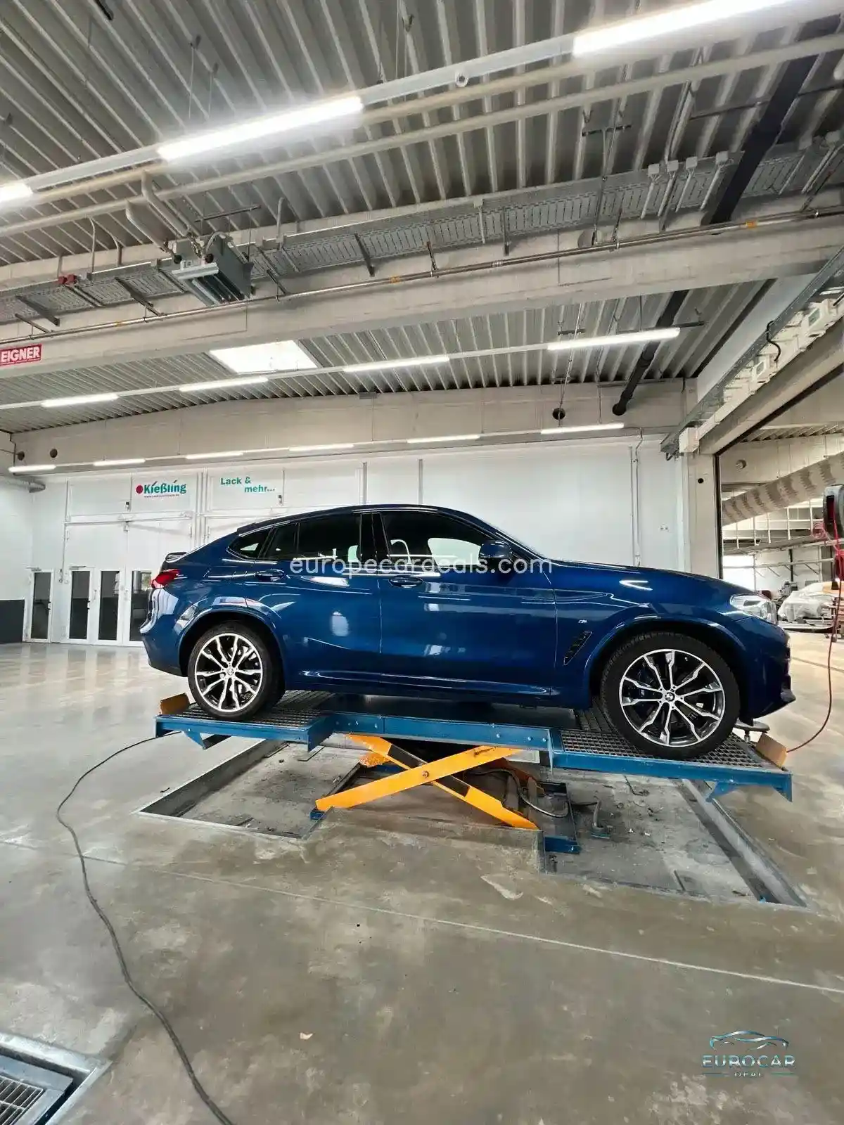 BMW X4 M40