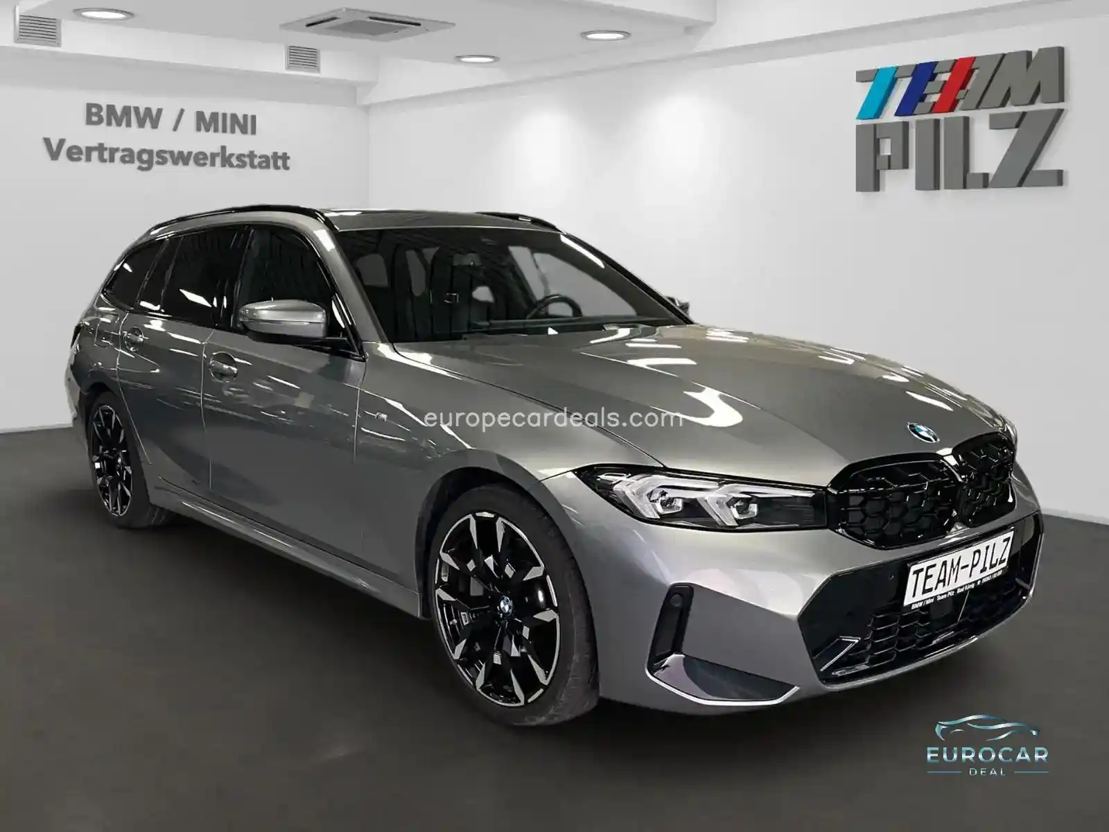 BMW 330