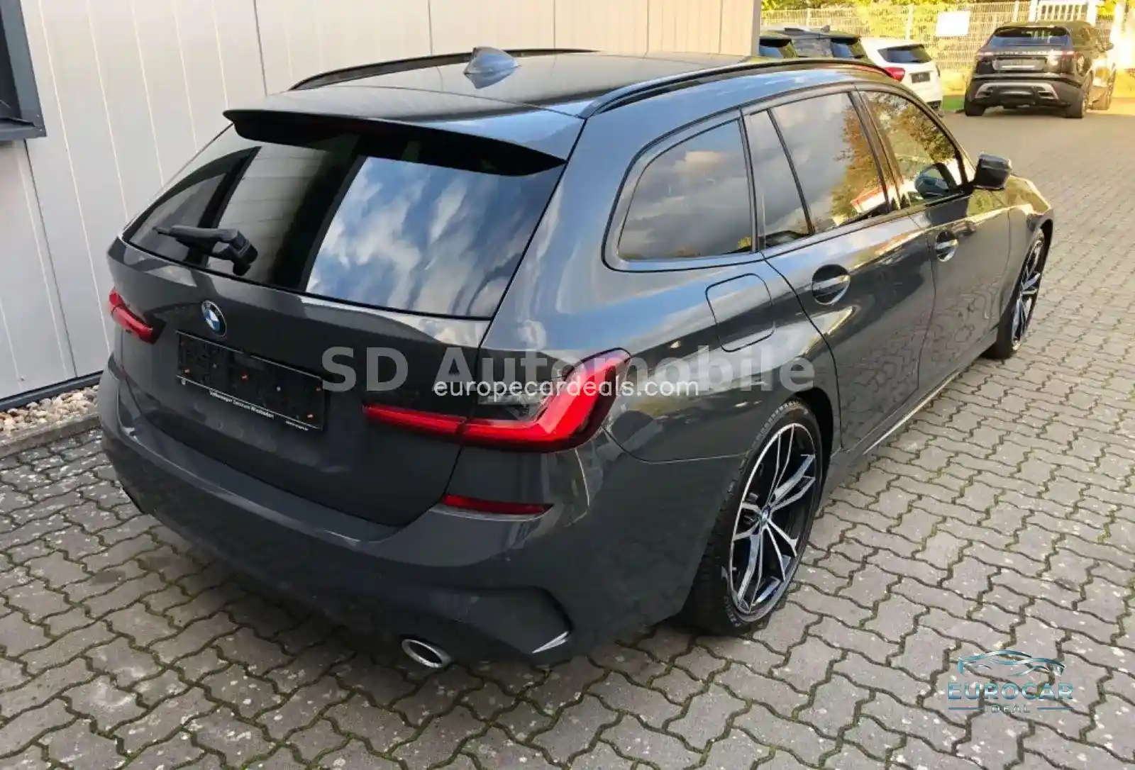 BMW 320