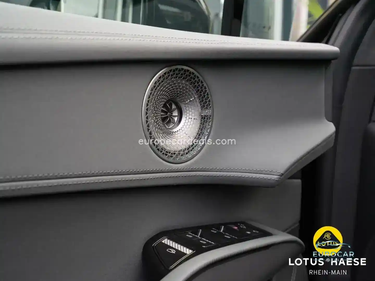 Lotus Eletre
