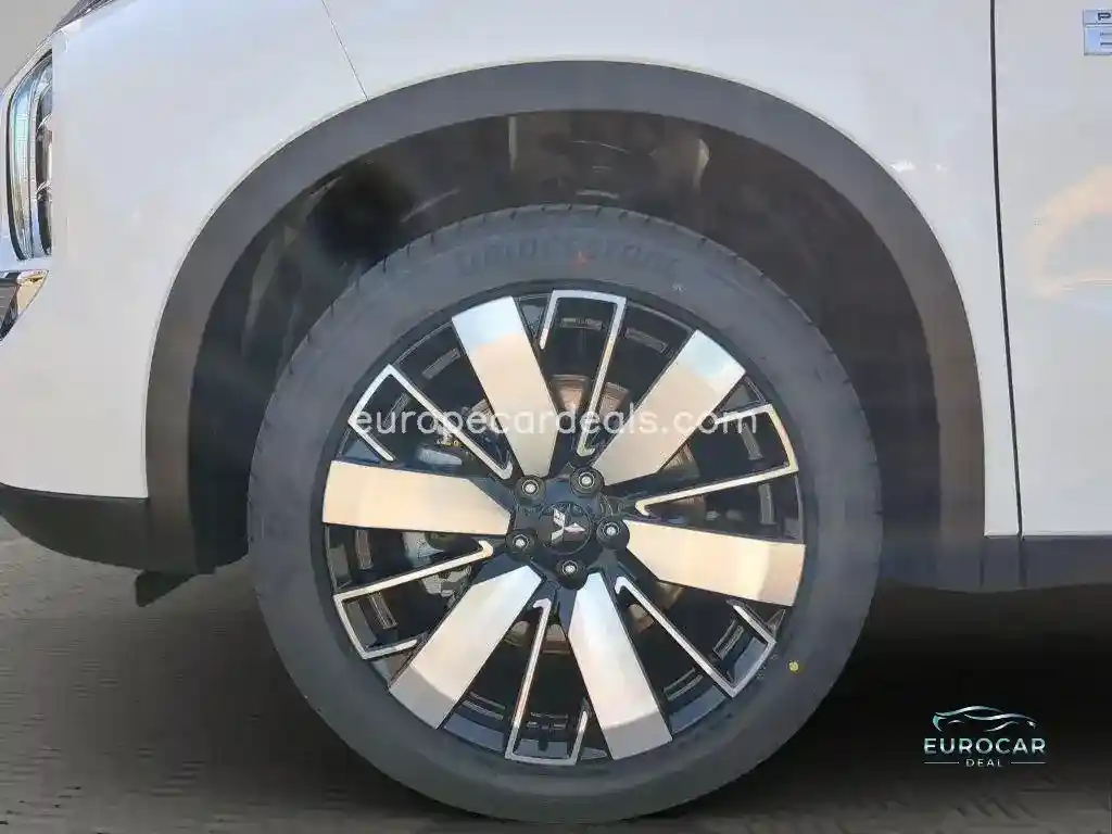 Mitsubishi Plug-in Hybrid Outlander