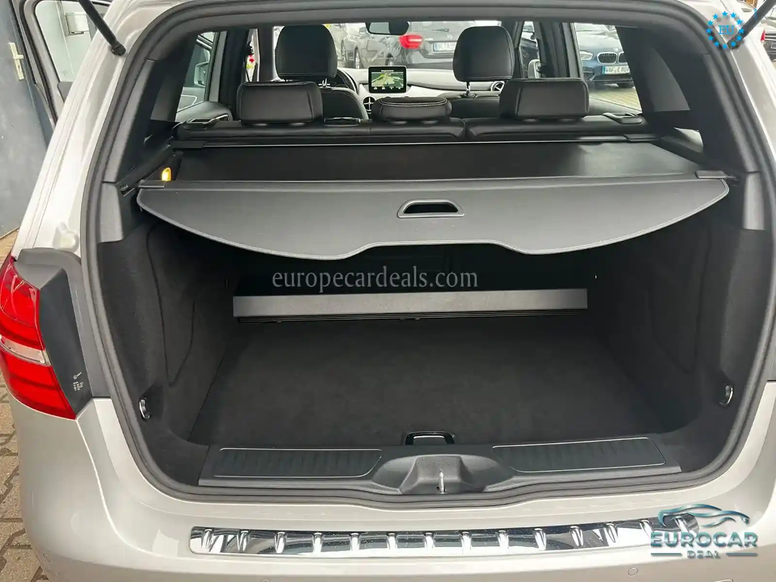 Mercedes-Benz B 200