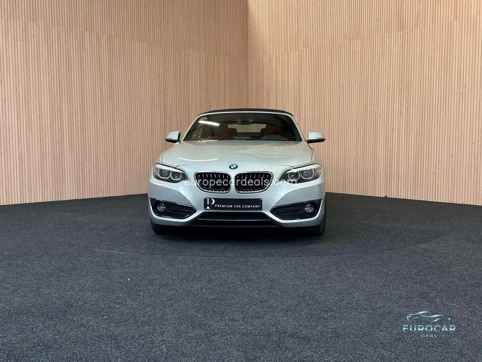 BMW 220