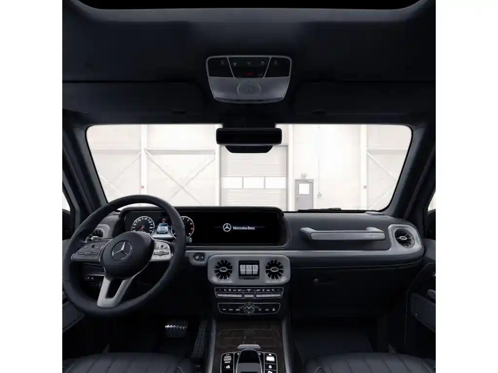 Mercedes-Benz G 500