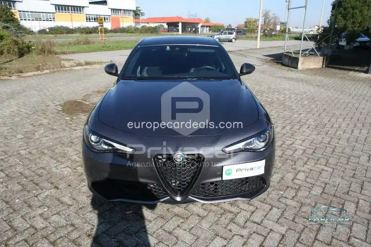 Alfa Romeo Giulia