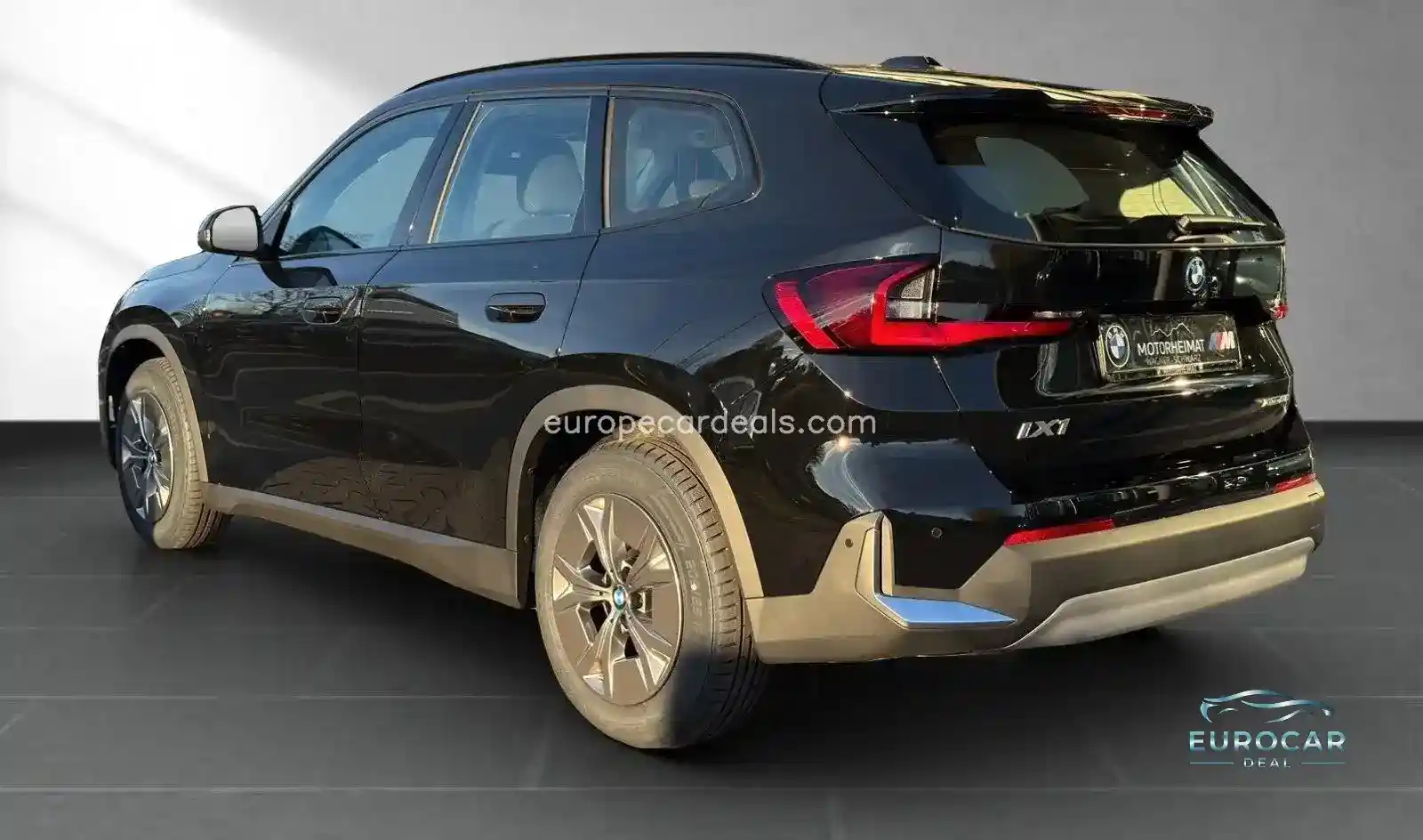 BMW iX1
