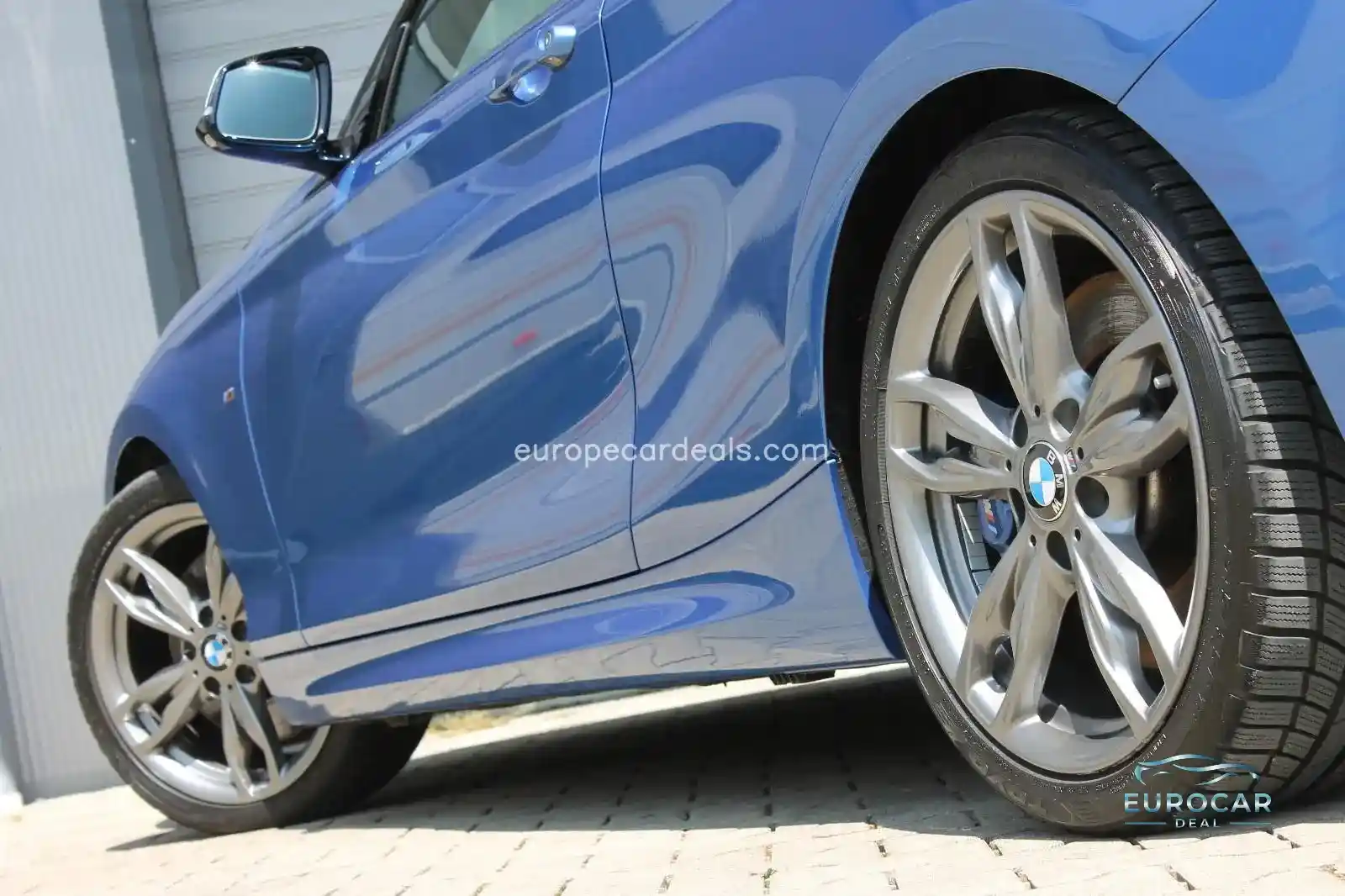 BMW M235