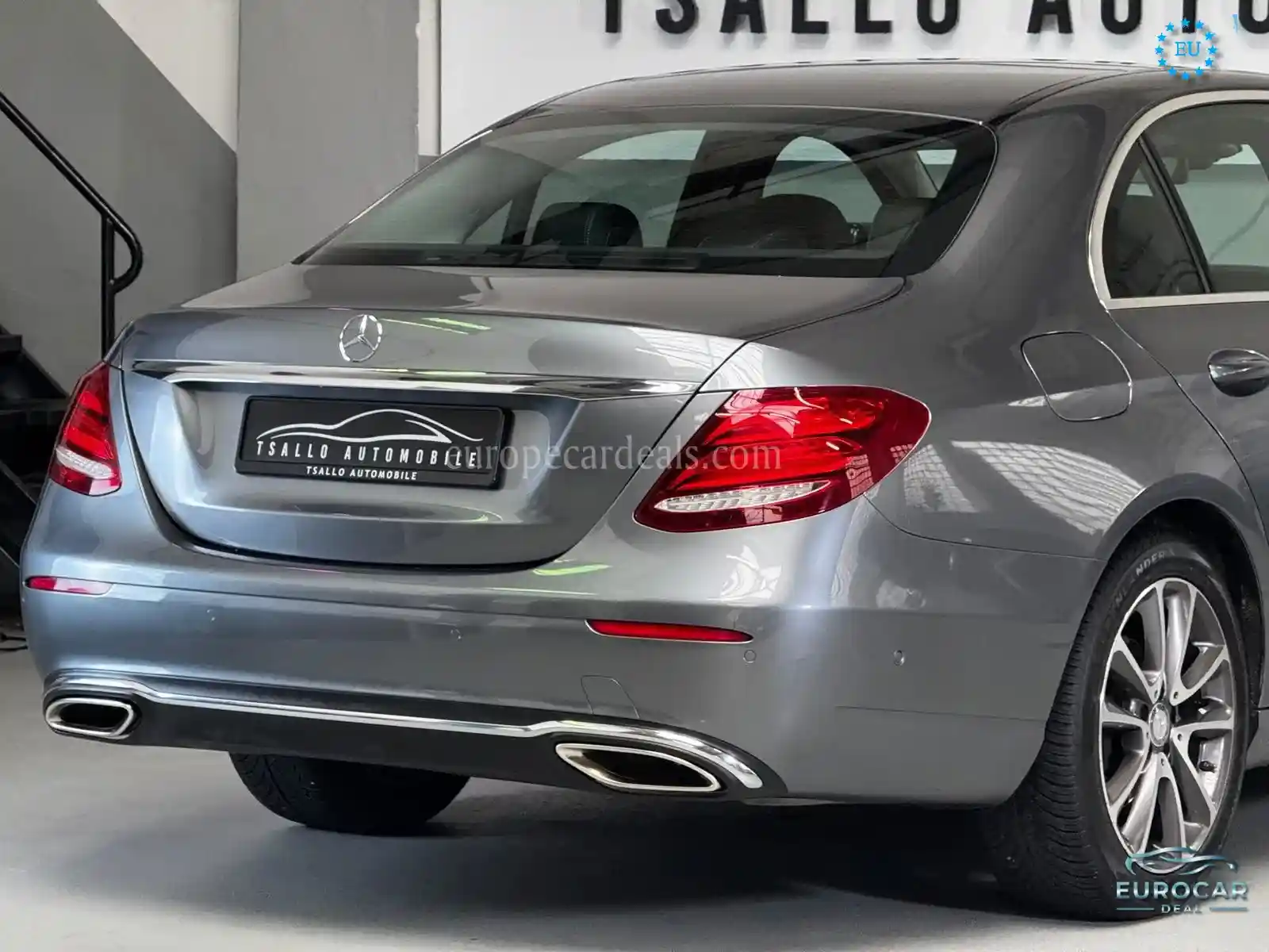 Mercedes-Benz E 200