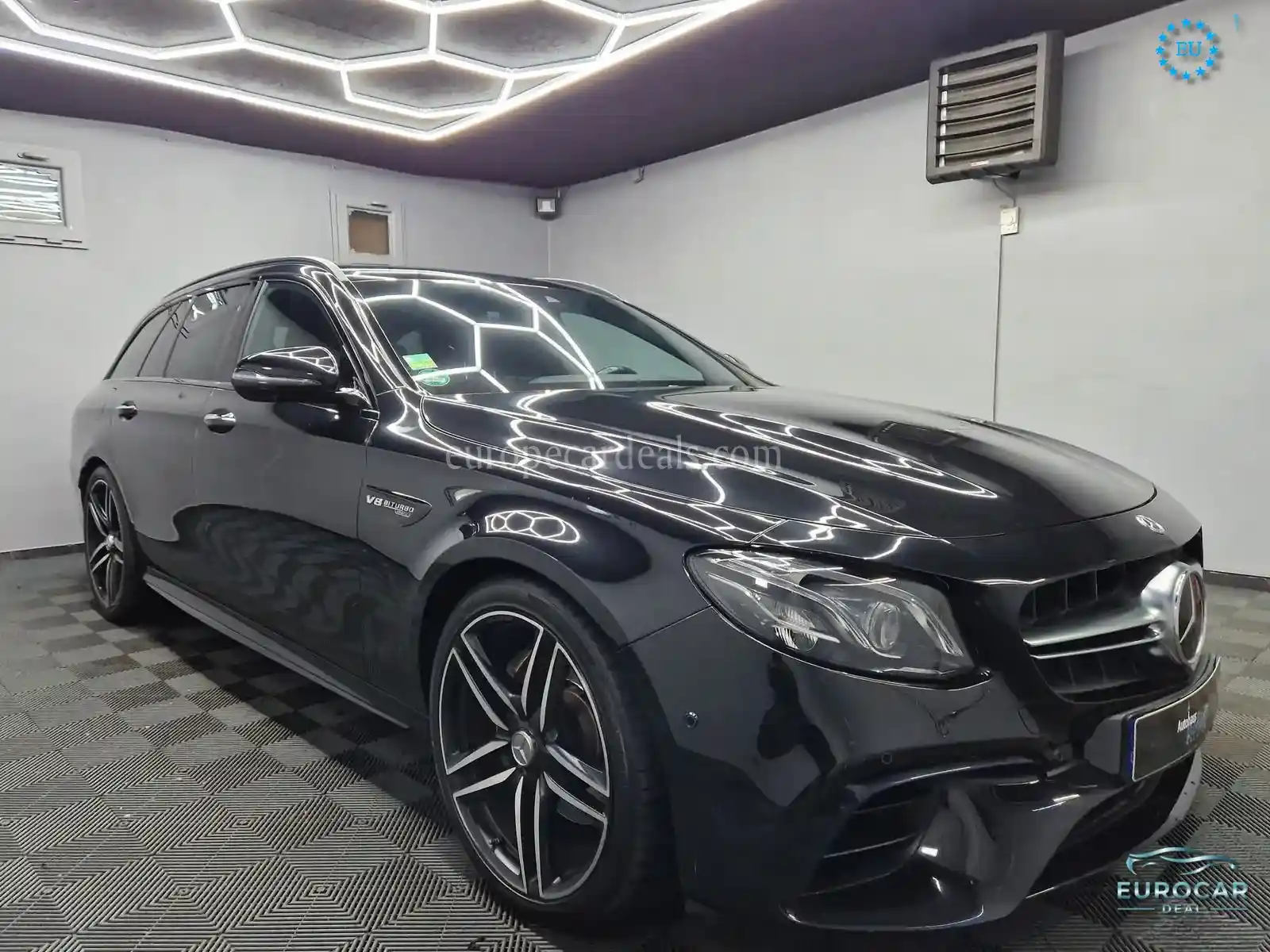 Mercedes-Benz E 63 AMG