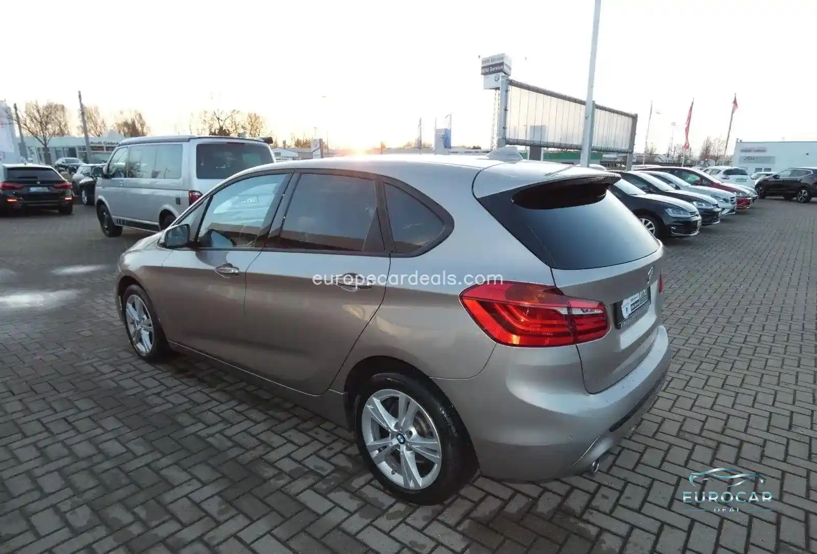 BMW 218
