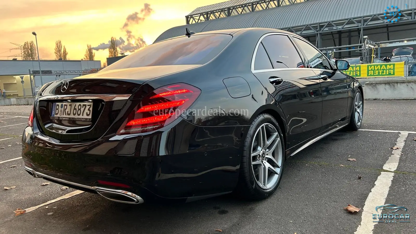 Mercedes-Benz S 560