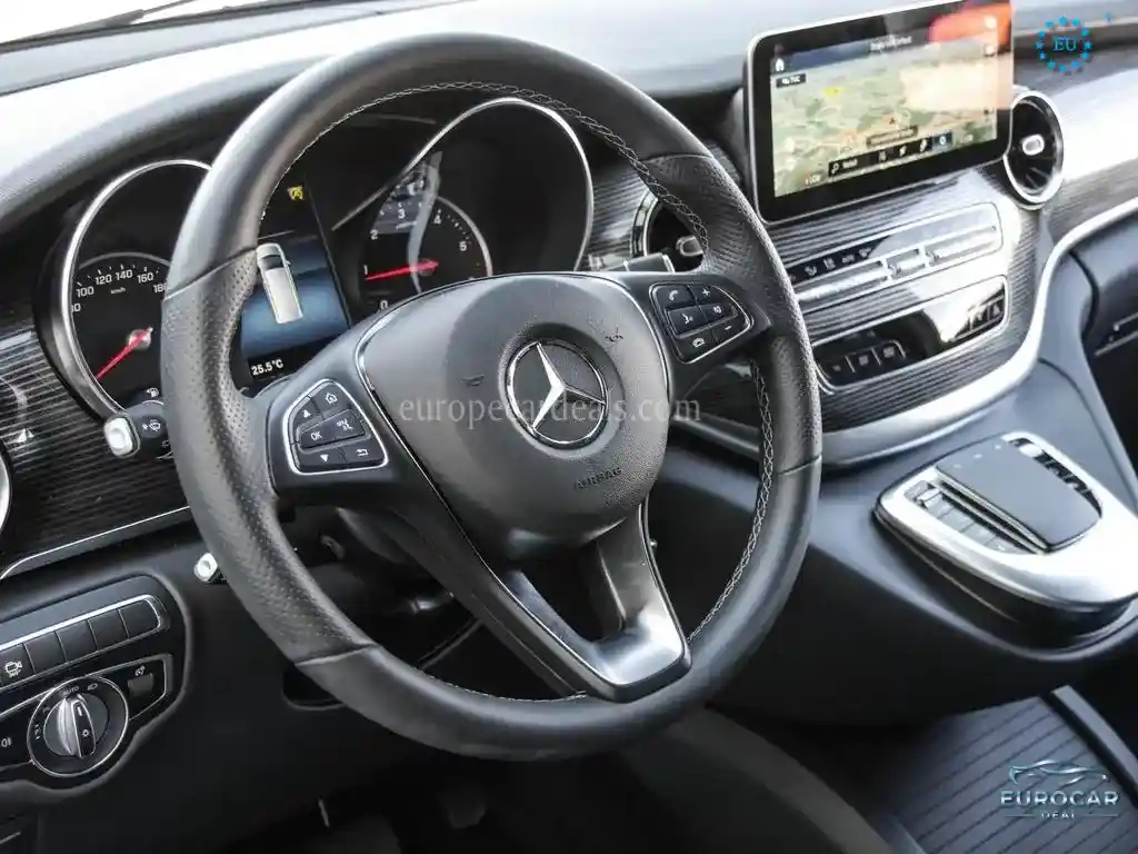 Mercedes-Benz V 250