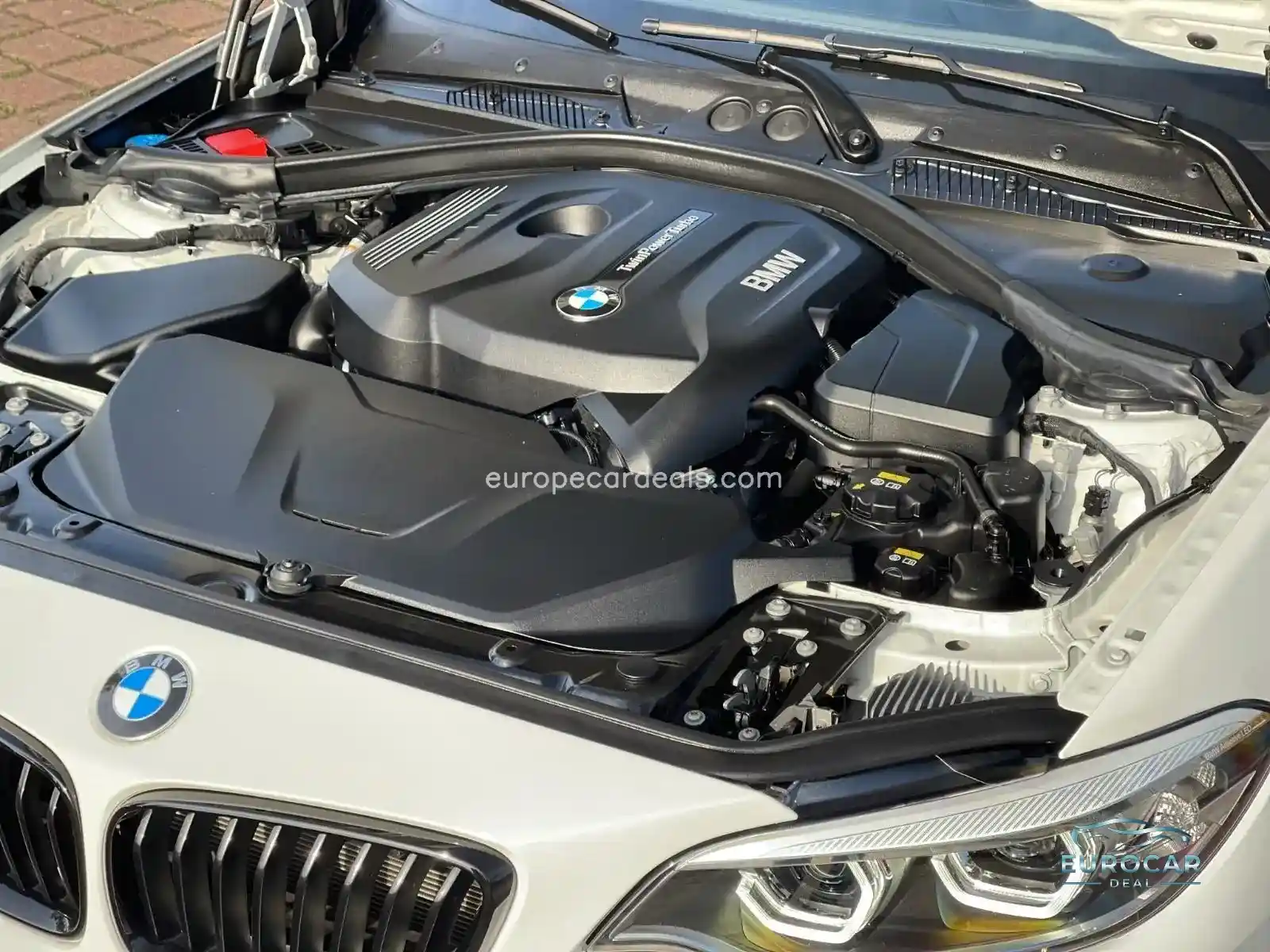 BMW 230