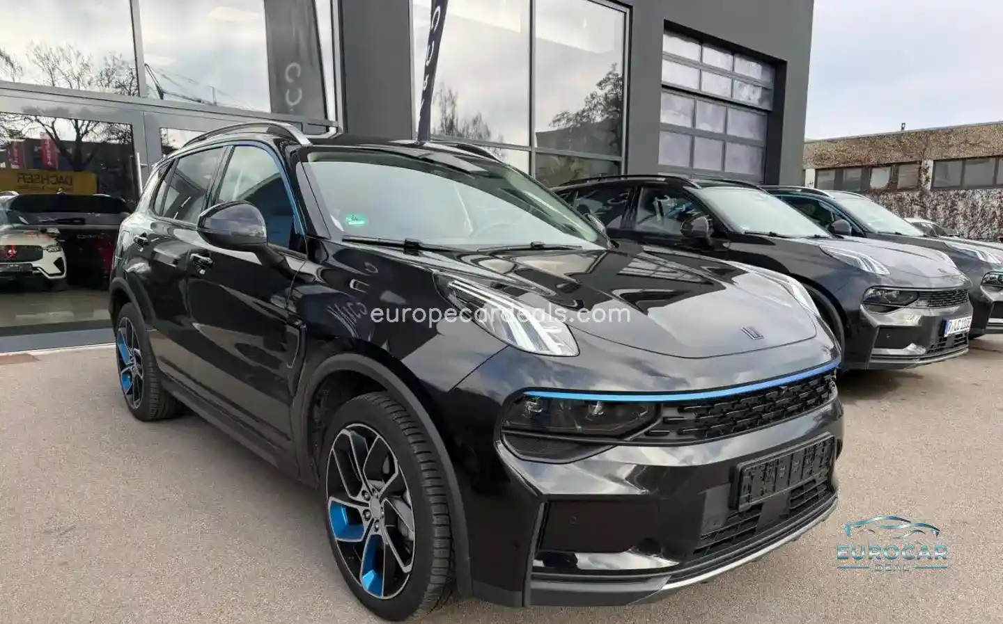 Lynk&Co 01