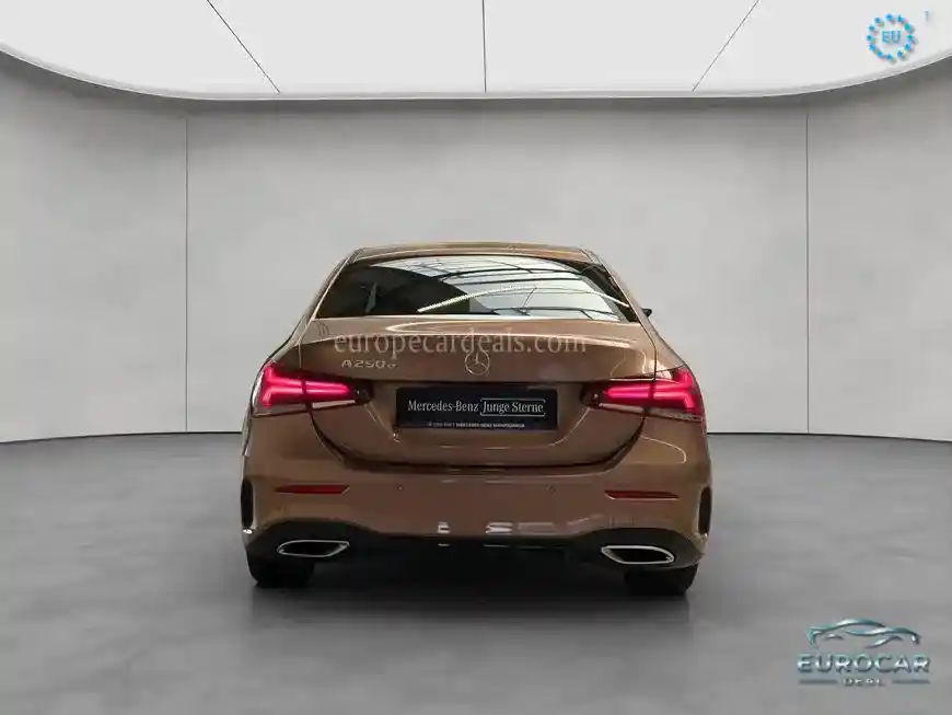 Mercedes-Benz A 250