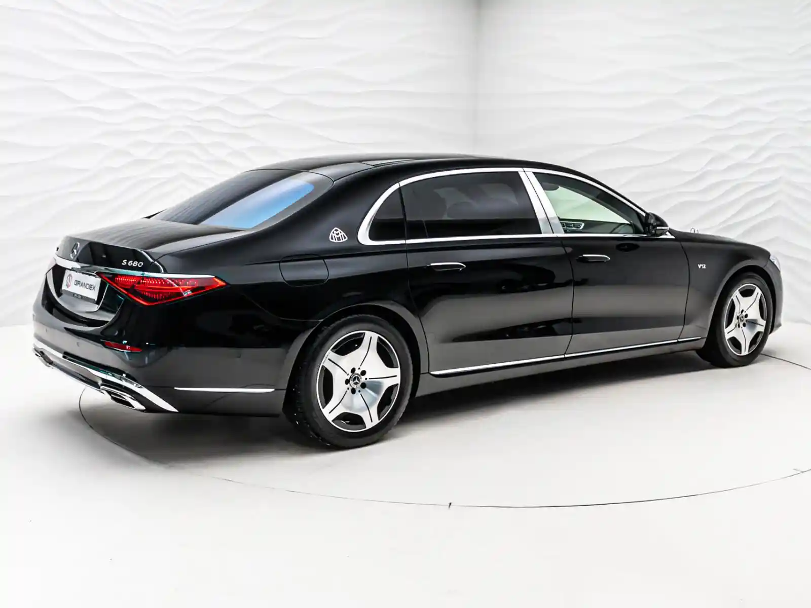 Mercedes-Benz S 680