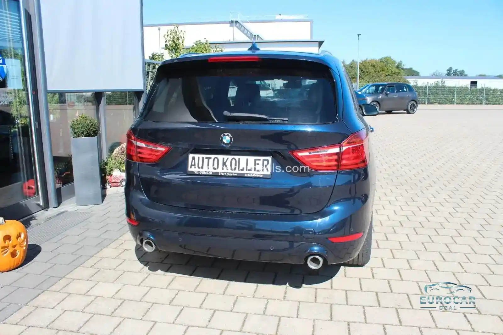 BMW 218