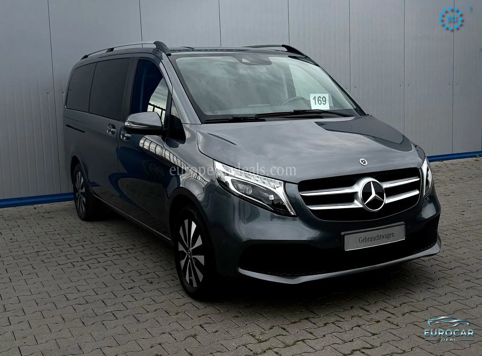 Mercedes-Benz V 220
