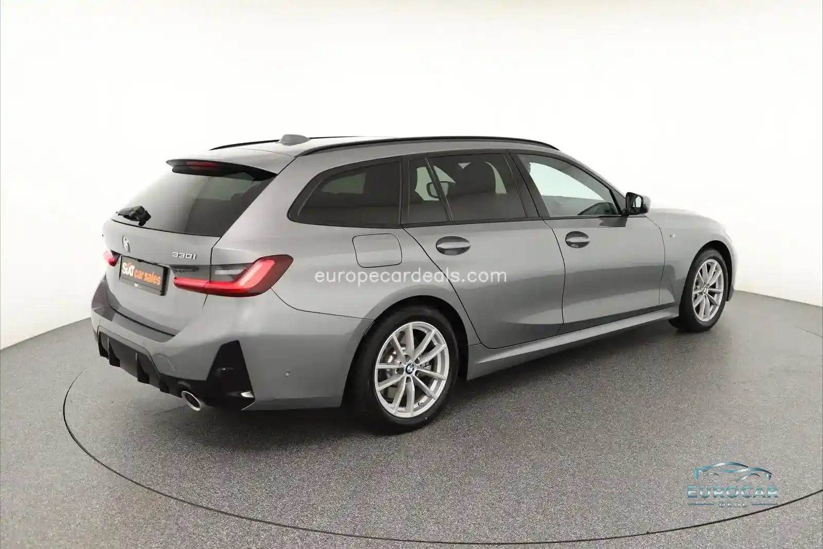 BMW 330