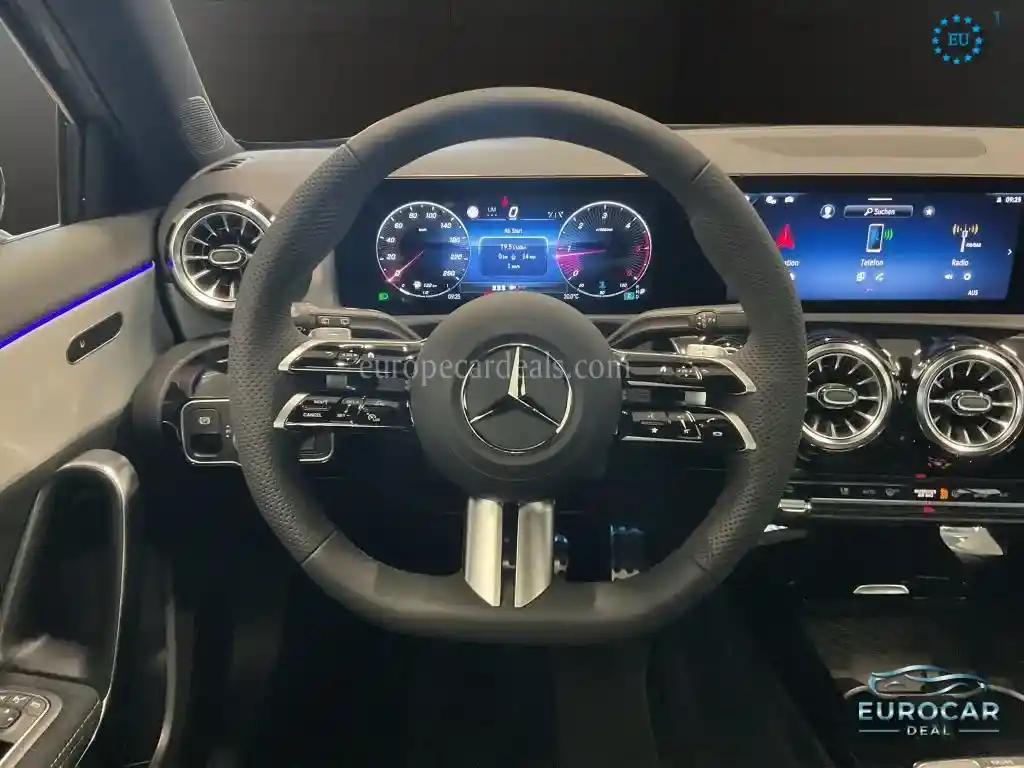 Mercedes-Benz A 220