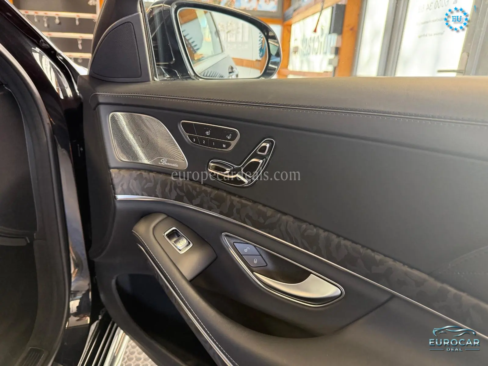 Mercedes-Benz S 560