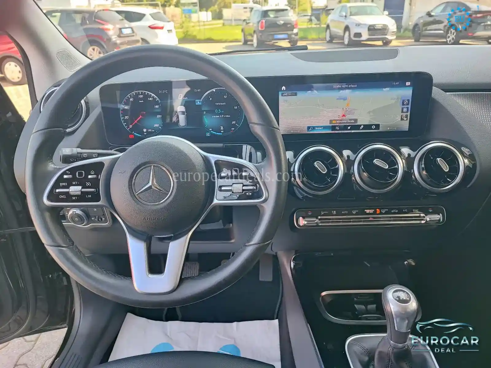 Mercedes-Benz B 180