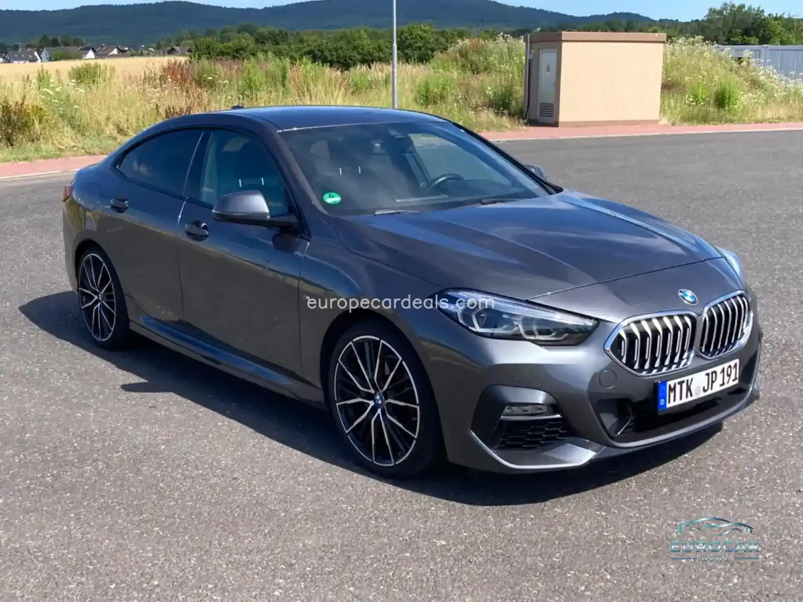 BMW 218
