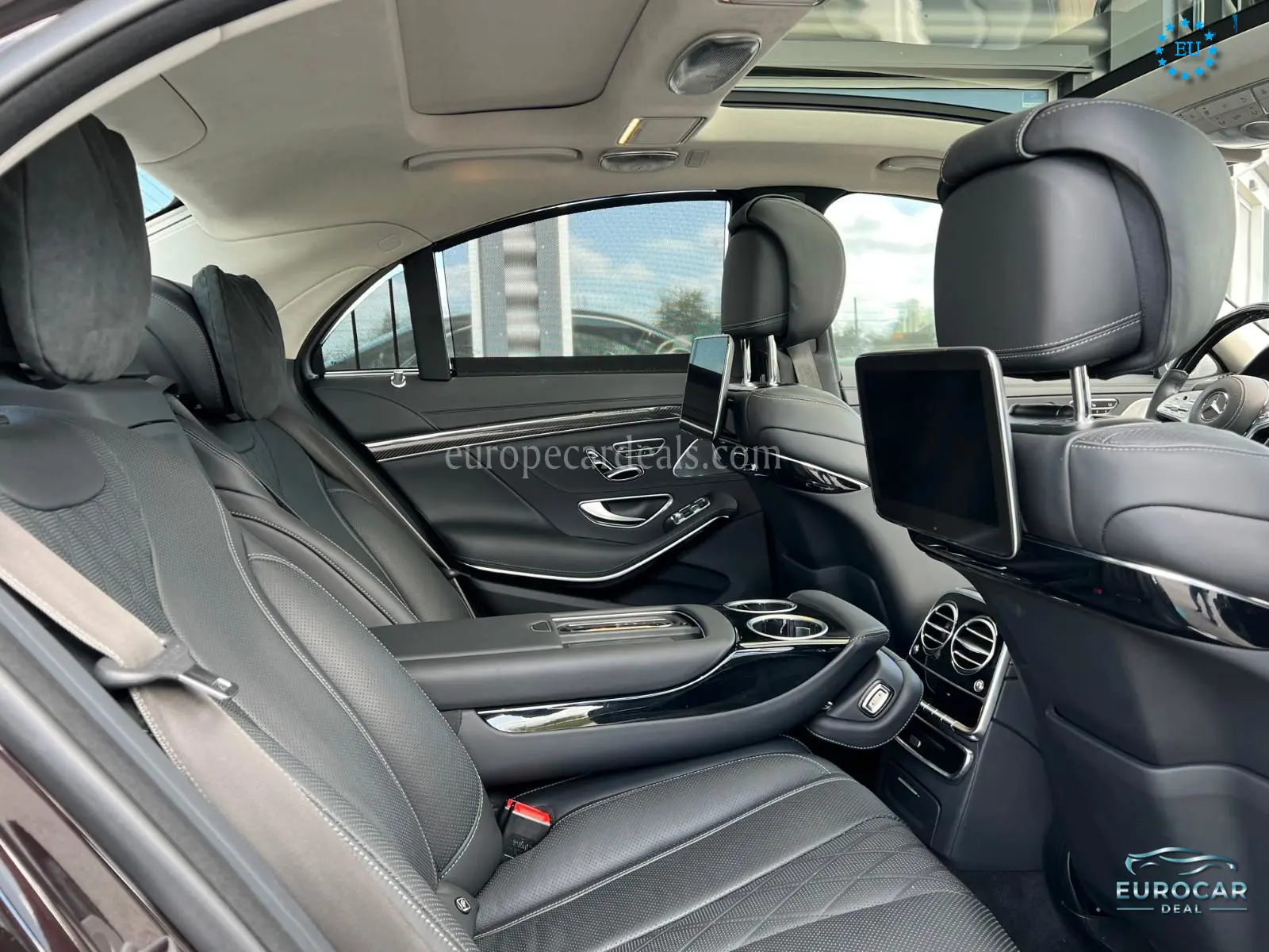 Mercedes-Benz S 560