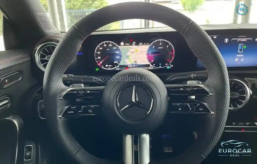 Mercedes-Benz CLA 220