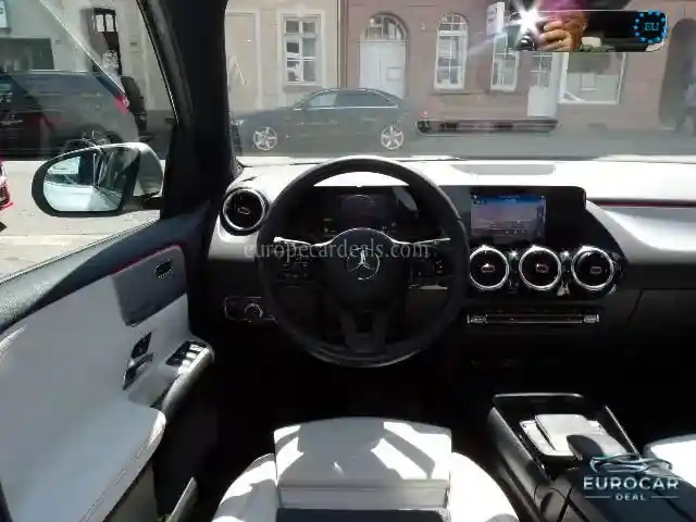 Mercedes-Benz B 250