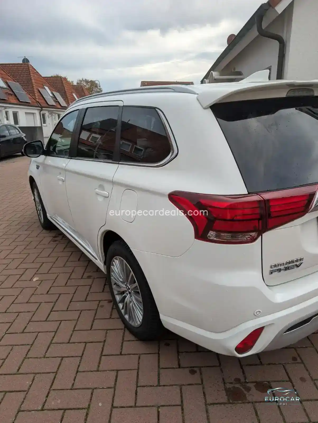 Mitsubishi Plug-in Hybrid Outlander