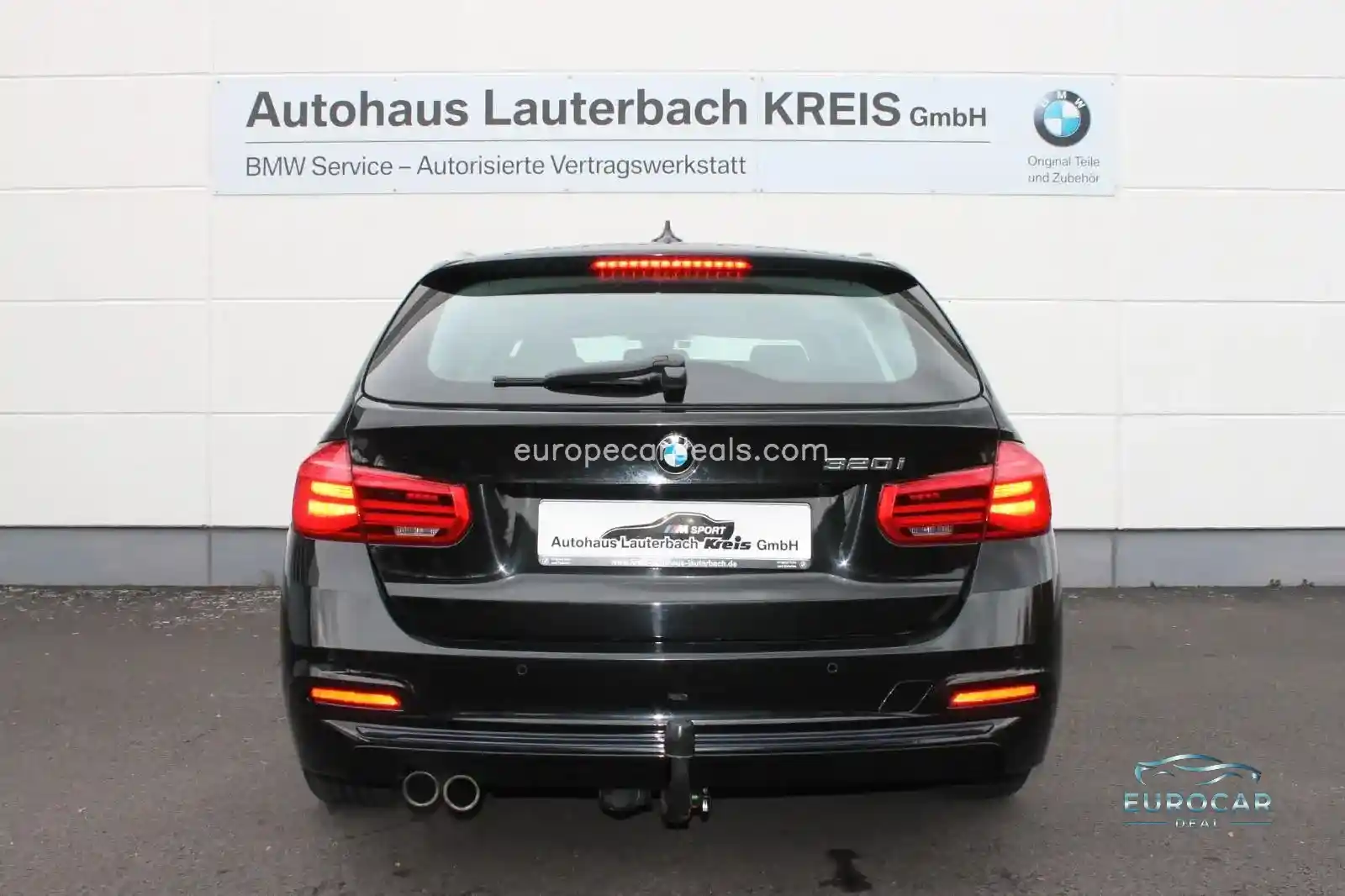 BMW 320