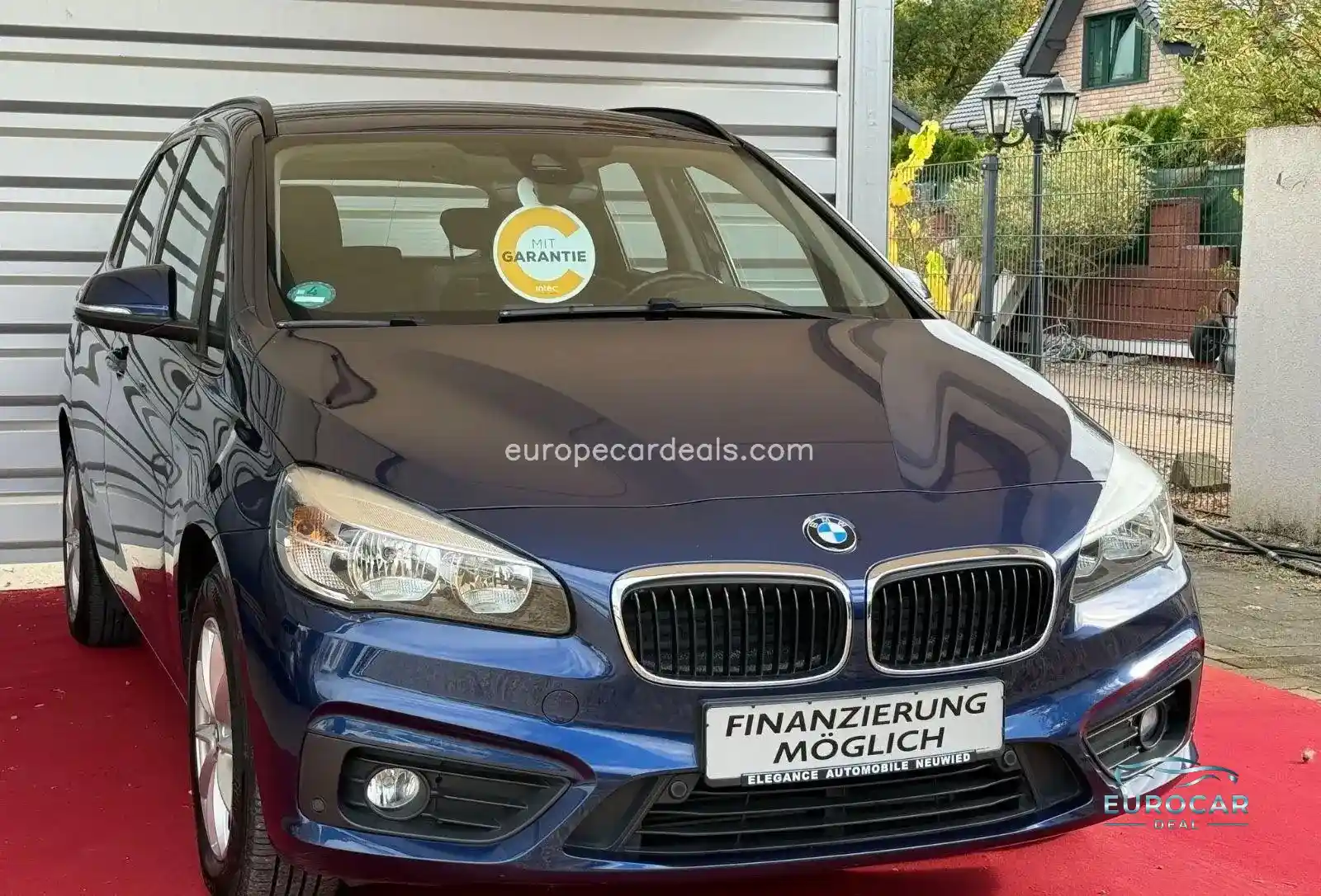 BMW 216