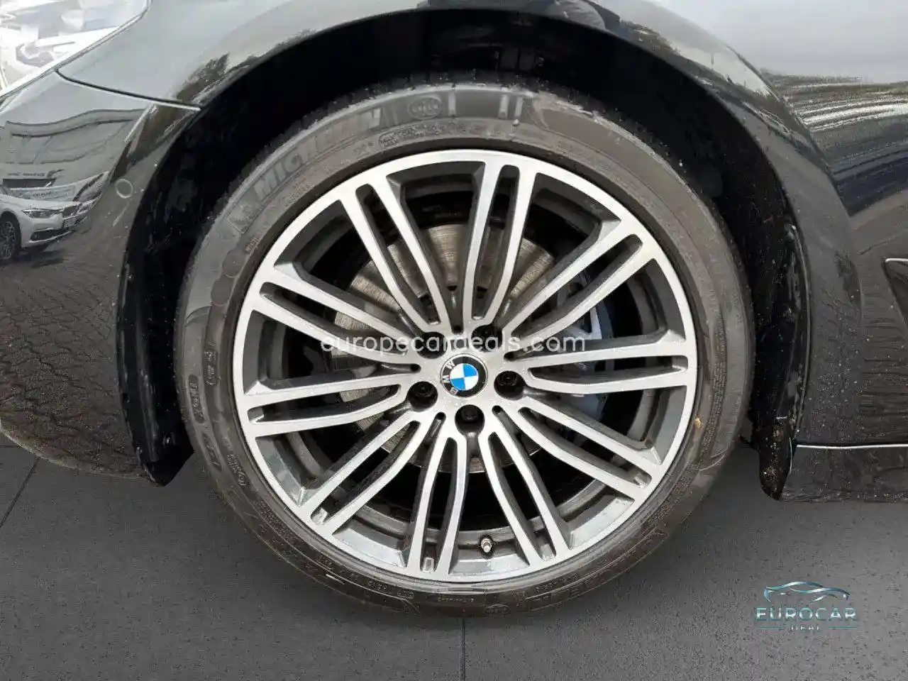 BMW 530
