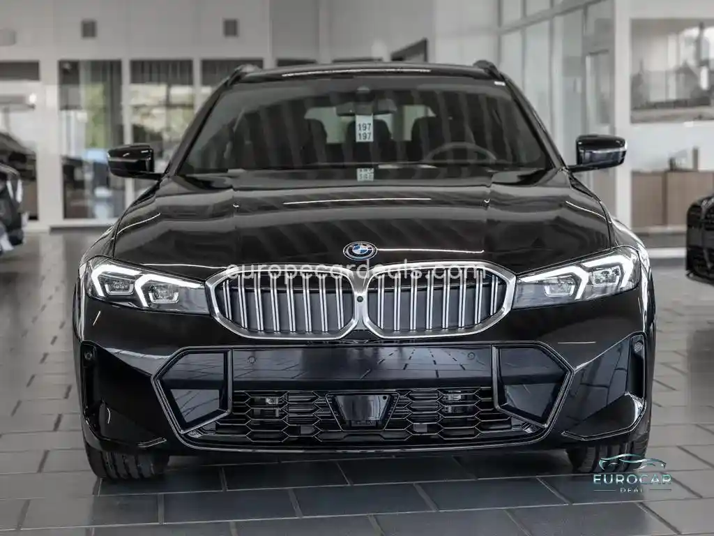 BMW 330