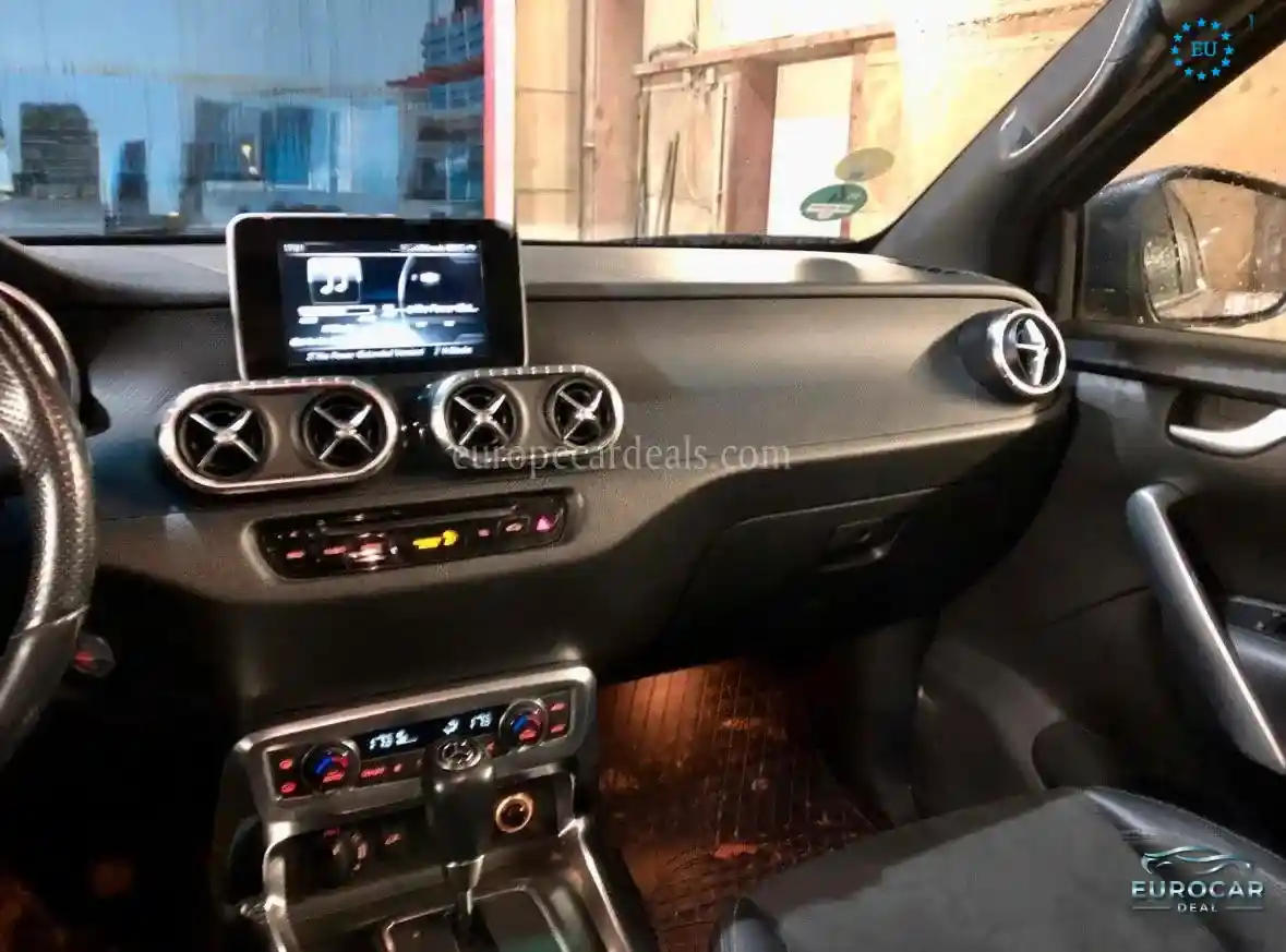 Mercedes-Benz E 350