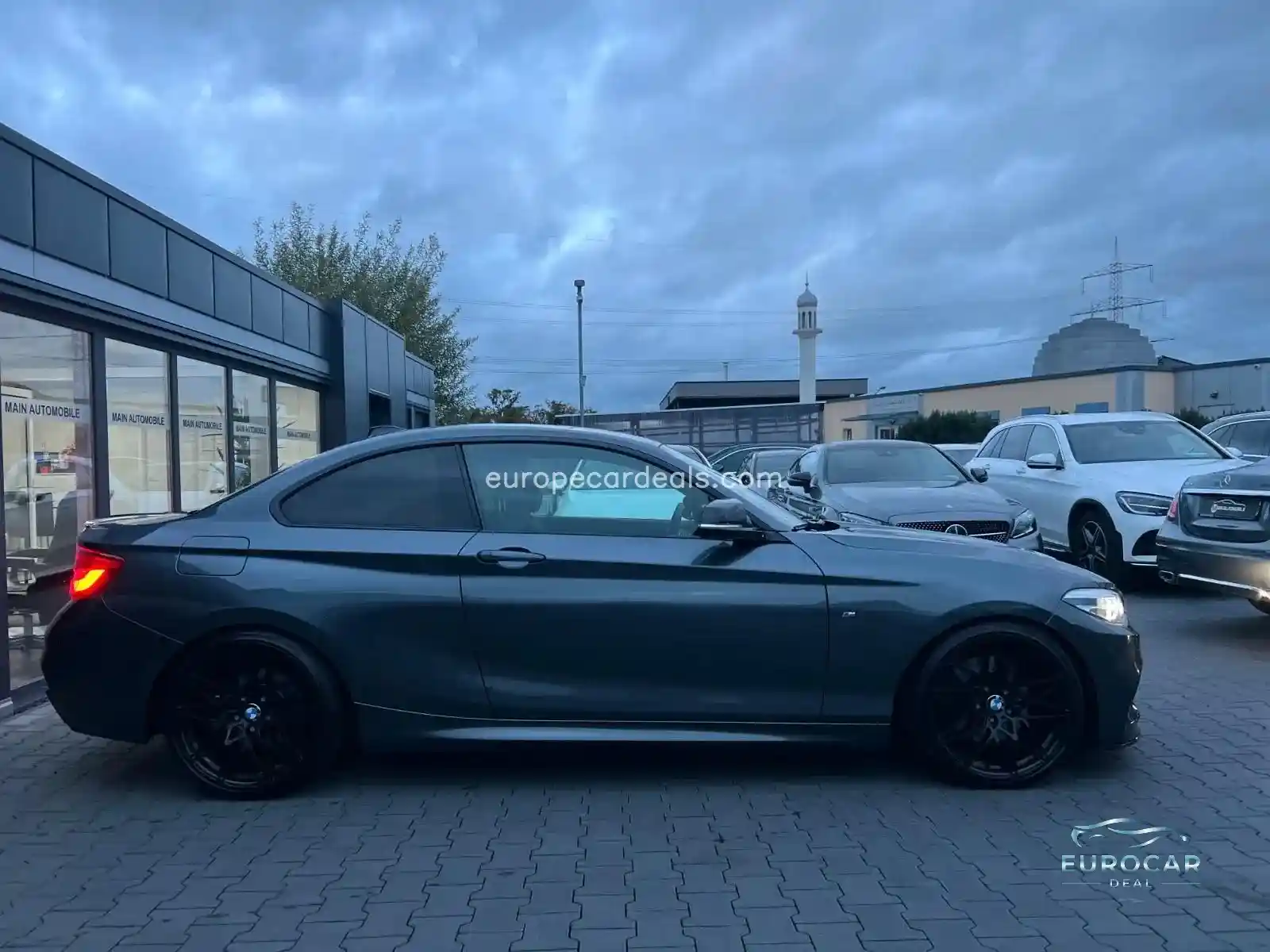 BMW 230