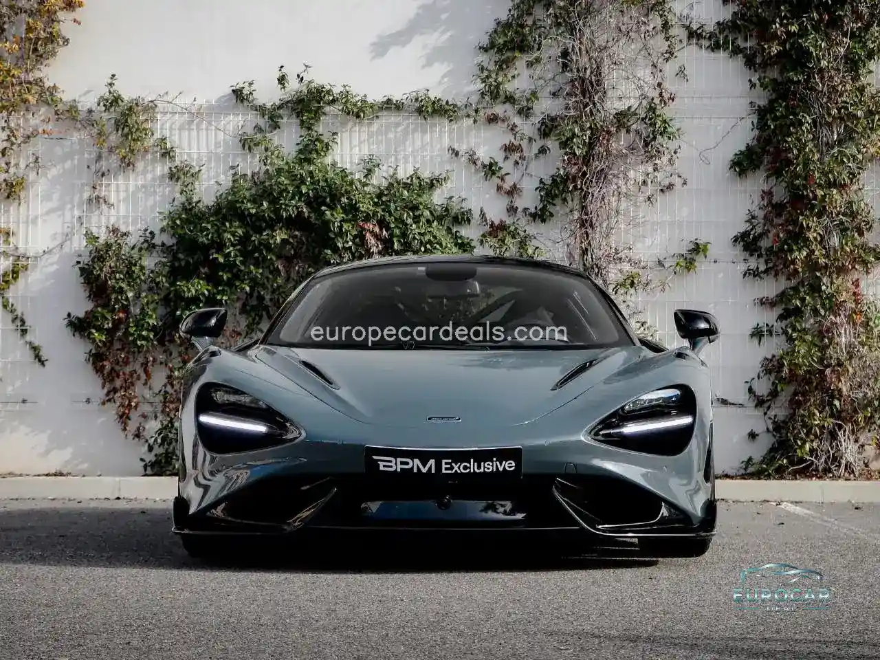 McLaren 765LT