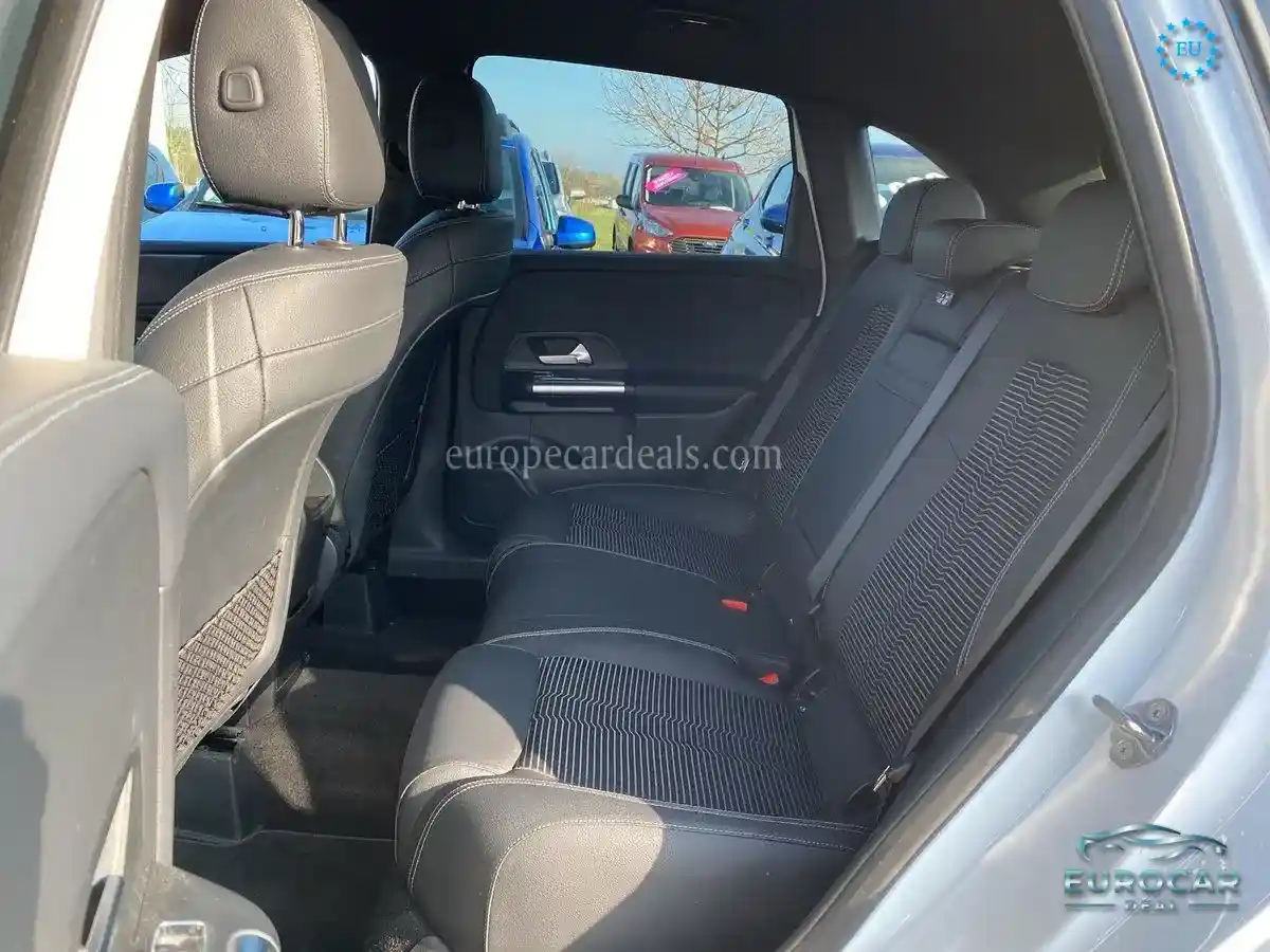 Mercedes-Benz B 200