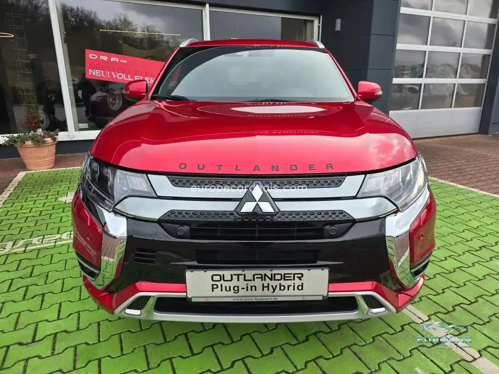 Mitsubishi Plug-in Hybrid Outlander