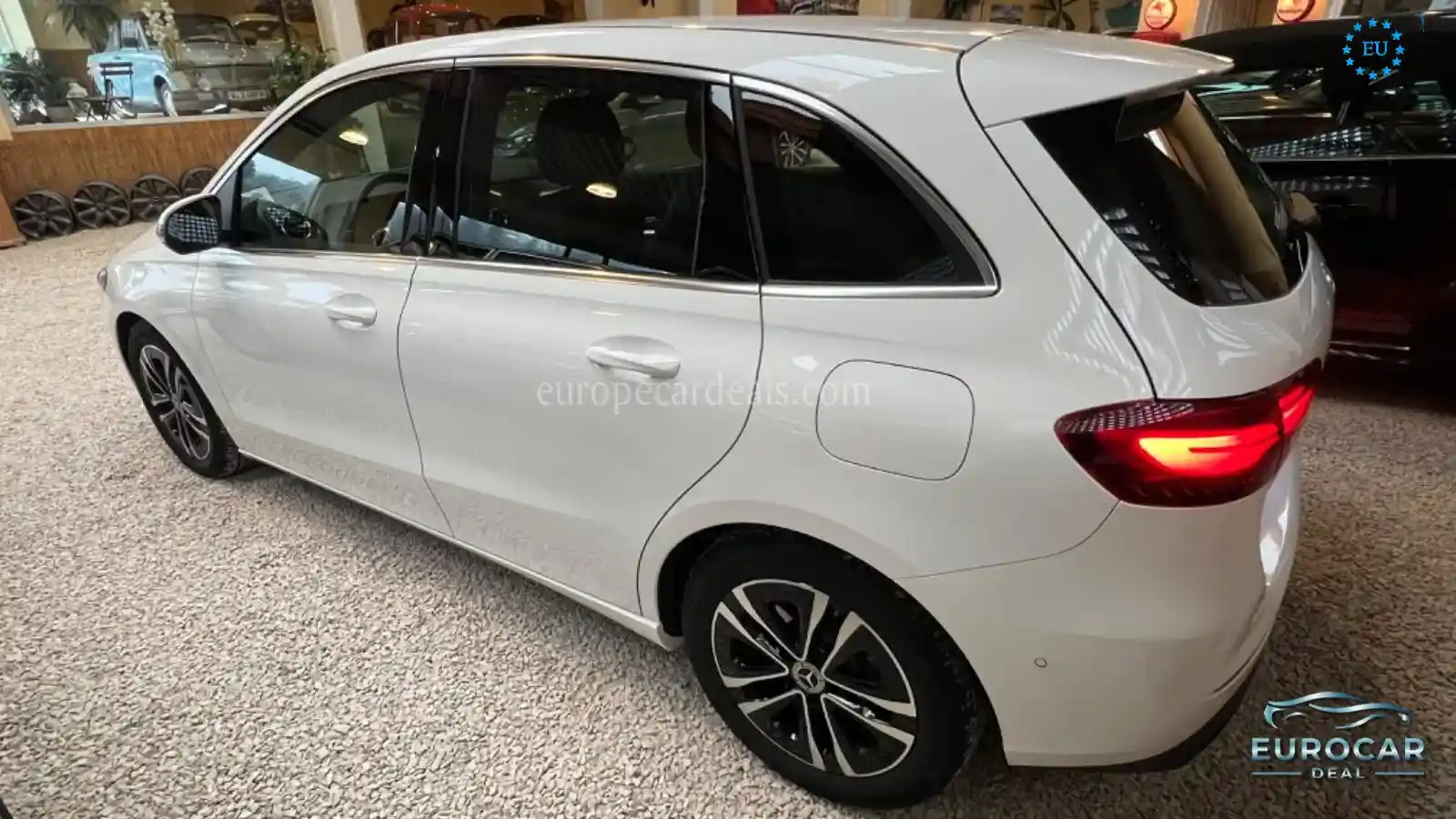 Mercedes-Benz B 200