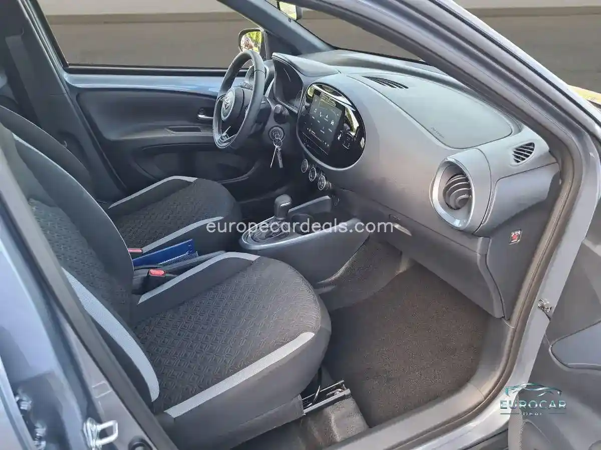 Toyota Aygo (X)