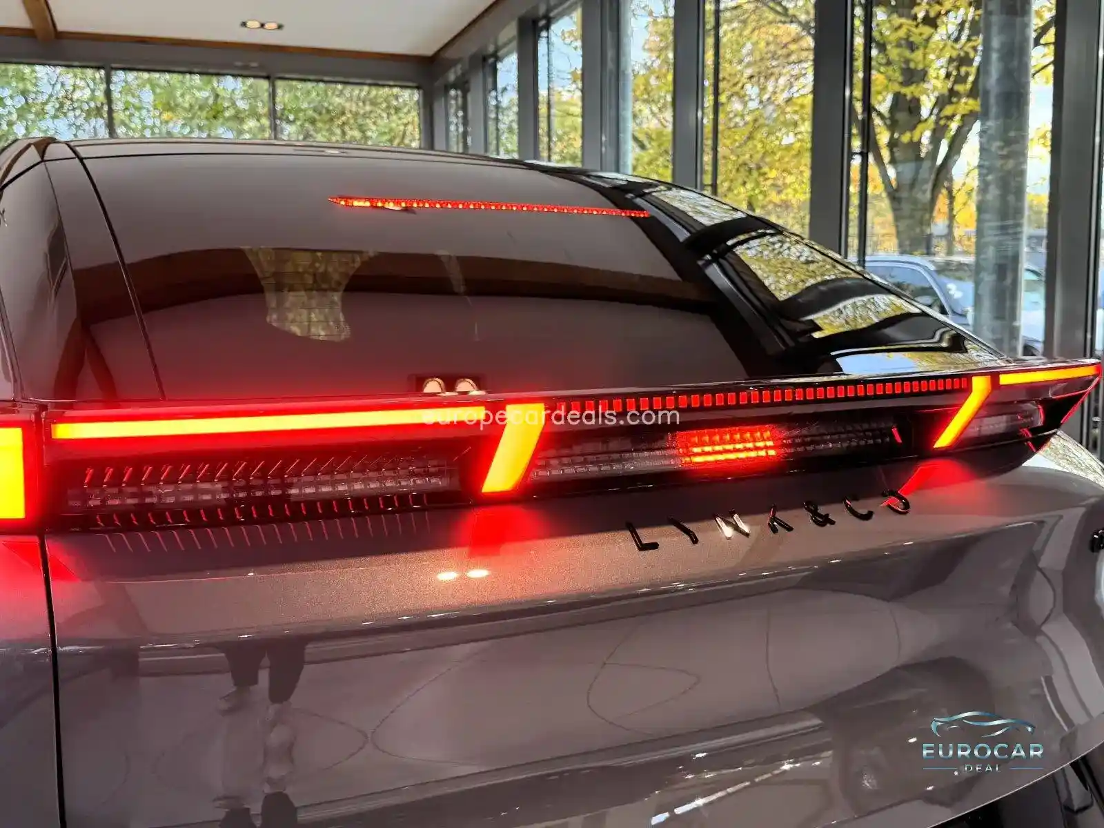 Lynk&Co 02