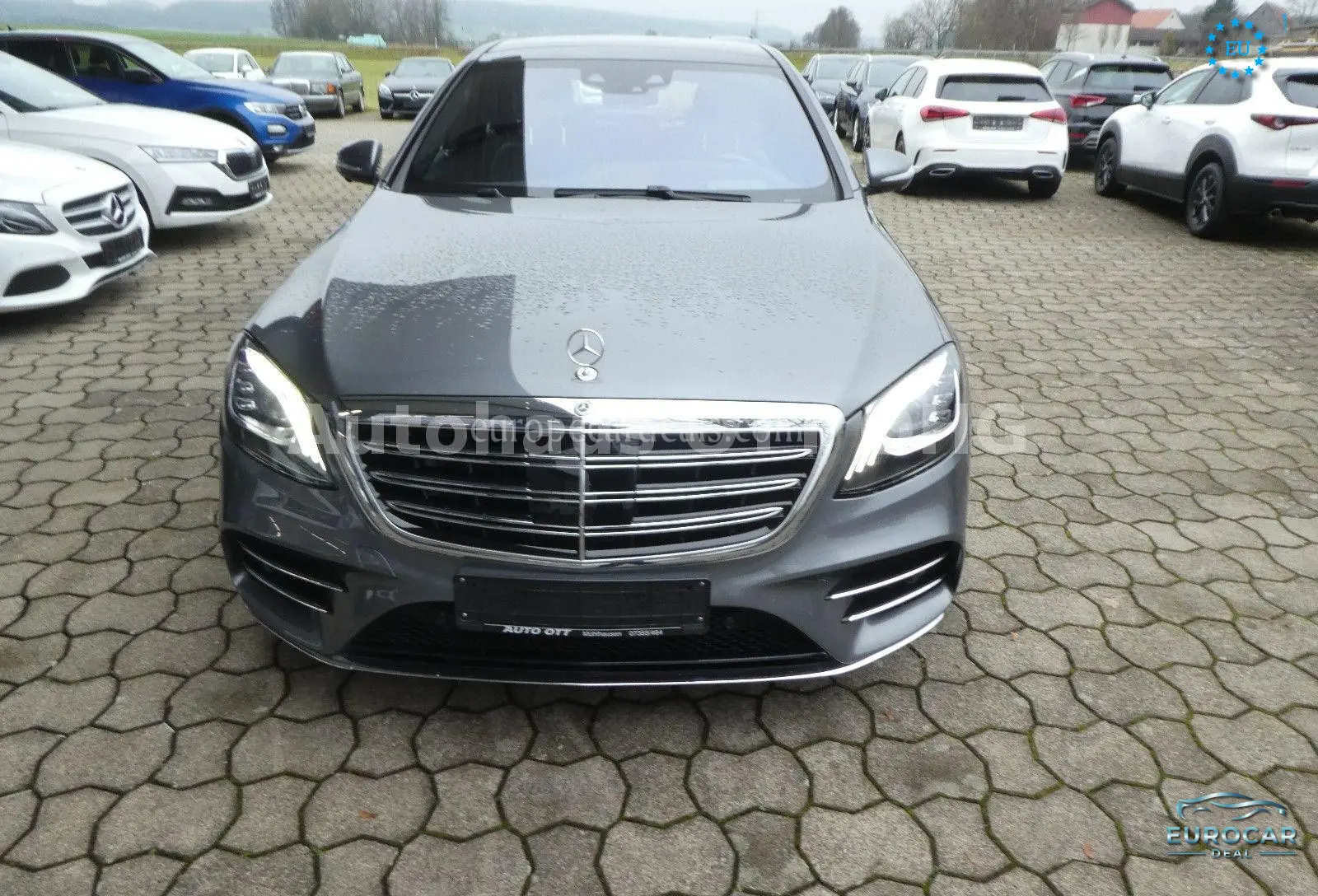 Mercedes-Benz S 560
