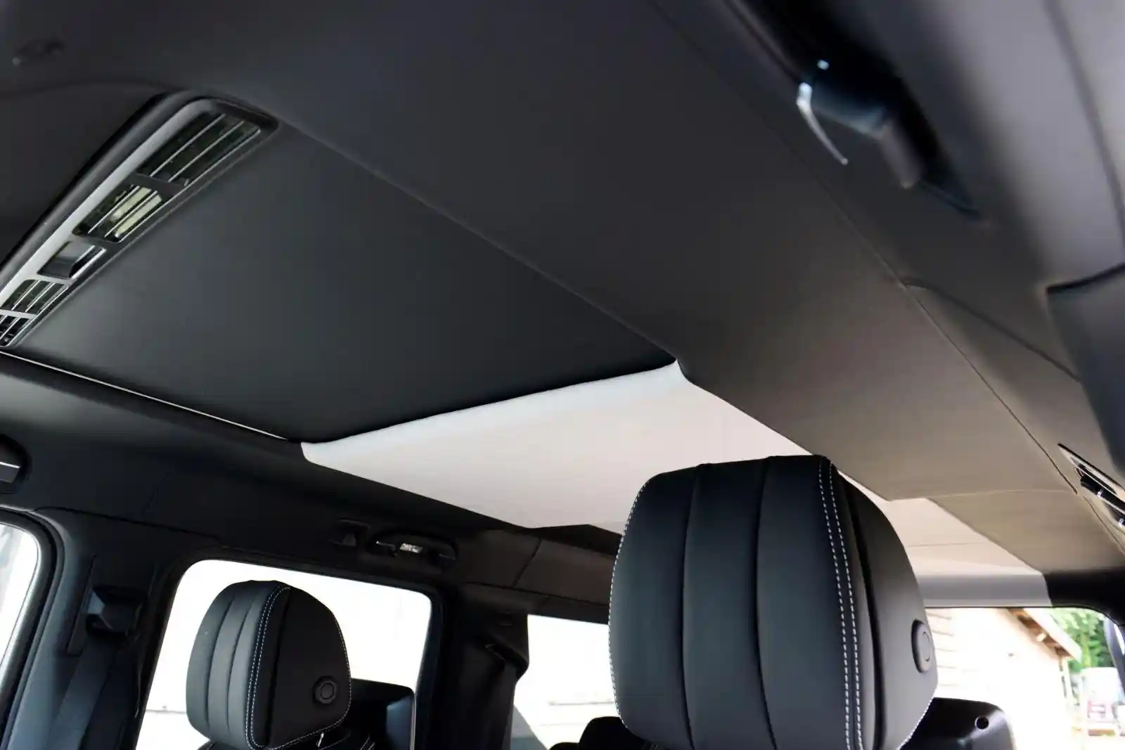 Mercedes-Benz G 500